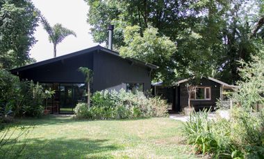 Excelente ubicación central frente a espacios verdes ,4 dormitorios