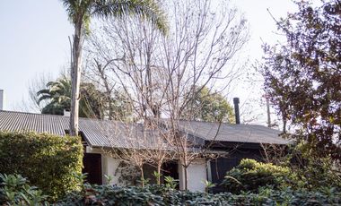 Excelente ubicación central frente a espacios verdes ,4 dormitorios