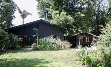 Excelente ubicación central frente a espacios verdes ,4 dormitorios