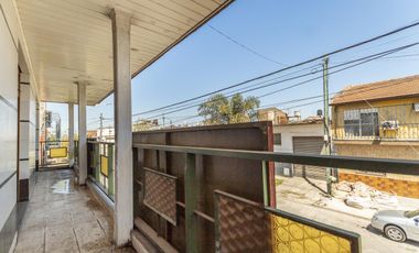 VENTA CASA 4 AMB 239 M2 COCHERA TERRAZA  LANUS