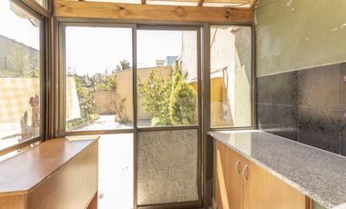 VENTA CASA 4 AMB 239 M2 COCHERA TERRAZA  LANUS