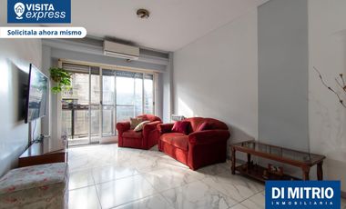 ¡4 Ambientes con luz todo el dia y cochera propia!