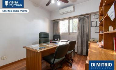 ¡4 Ambientes con luz todo el dia y cochera propia!