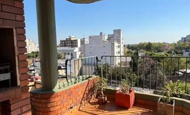 Departamento 6 ambientes en venta en Castelar