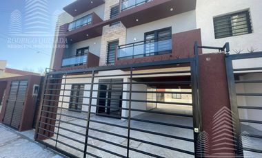 |DEPARTAMENTO 3 AMB PB A 100 MTS DEL MAR| |A ESTRENAR|