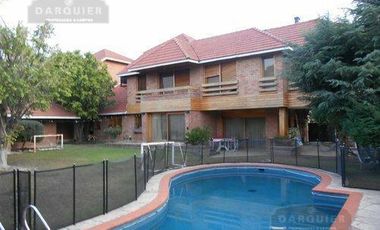 Casa en Adrogue
