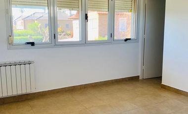 Venta casa 4 dormitorios.  BARRIO CERRADO SAN MARINO - FUNES