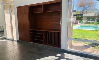 Venta casa 4 dormitorios.  BARRIO CERRADO SAN MARINO - FUNES