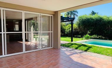 Venta casa 4 dormitorios.  BARRIO CERRADO SAN MARINO - FUNES