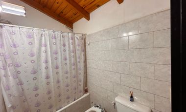 Casa en venta en Funes de 1 dormitorio en lote de 500 mts 2