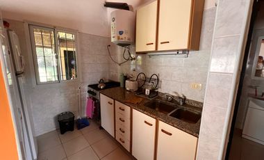 Casa en venta en Funes de 1 dormitorio en lote de 500 mts 2