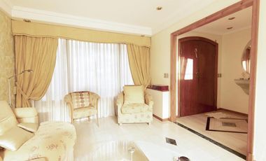 VENTA CASA 4 AMB COCHERA 2 AUTOS QUINCHO VALENTIN ALSINA LANÚS