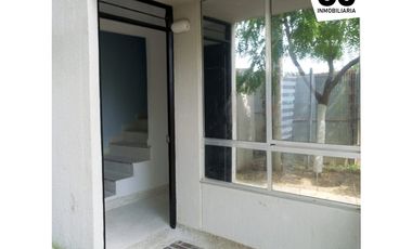 Se arrienda casa 2 pisos Conjunto ceiba - soledad