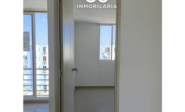 Se arrienda apartamento piso 4 Cascada real