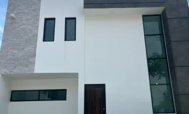 Casa en venta en Oaxtepec Centro, Yautepec, Morelos