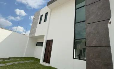 Casa en venta en Oaxtepec Centro, Yautepec, Morelos