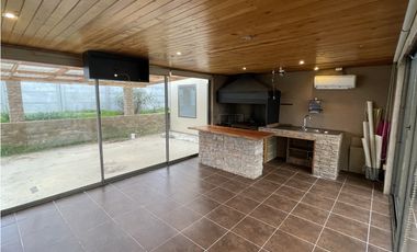 ARRIENDO CASA TOLHUACA - QUILPUE - 4D 3B 5E