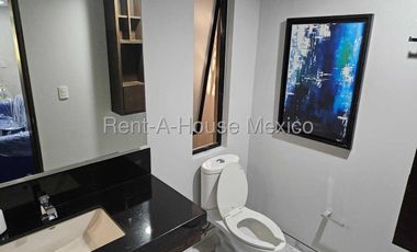 Casa (Oficina) en Venta en Jardines del Pedregal, Alvaro Obregón MG 26-1011