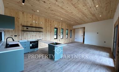 Moderna casa en condominio consolidado