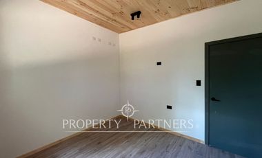 Moderna casa en condominio consolidado