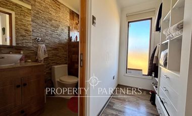 Espectacular y amplia casa en Condominio Vistabella, Altovalsol