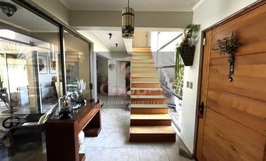 Casa en Venta en Callejón Pedro León Gallo. Placilla Morales