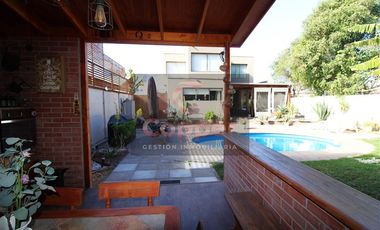 Casa en Venta en Callejón Pedro León Gallo. Placilla Morales