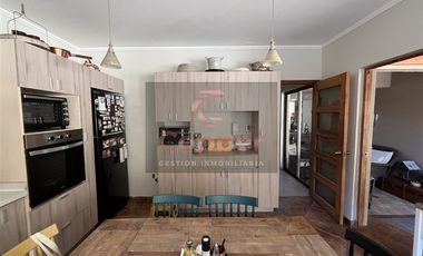 Casa en Venta en Callejón Pedro León Gallo. Placilla Morales