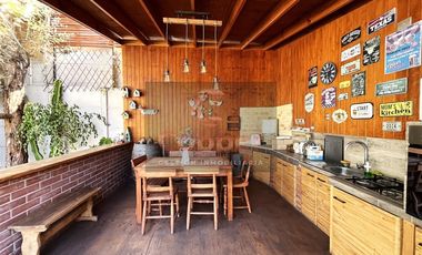 Casa en Venta en Callejón Pedro León Gallo. Placilla Morales