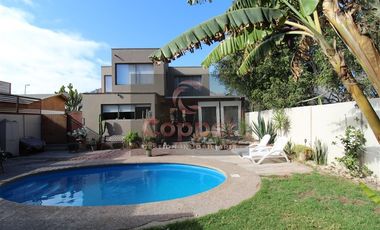 Casa en Venta en Callejón Pedro León Gallo. Placilla Morales