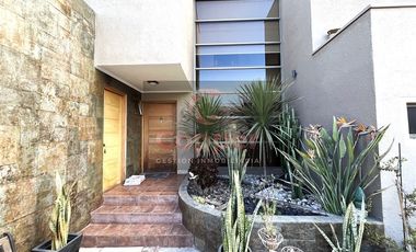 Casa en Venta en Callejón Pedro León Gallo. Placilla Morales