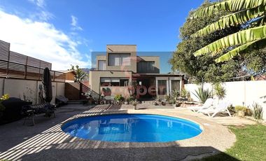 Casa en Venta en Callejón Pedro León Gallo. Placilla Morales