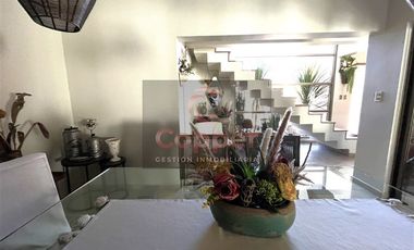 Casa en Venta en Callejón Pedro León Gallo. Placilla Morales