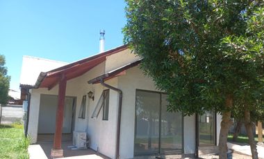 PRECIOSA CASA EN HUELQUEN, PAINE
