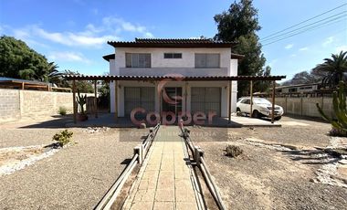 Casa en Arriendo en Ayacucho esquina Juan Martizez