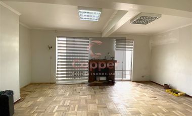 Casa en Arriendo en Ayacucho esquina Juan Martizez