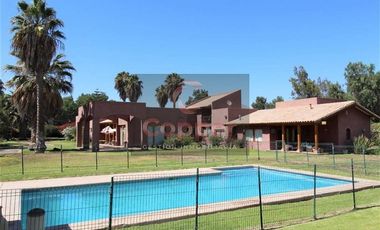 Casa en Arriendo en El Inca con Leonidas Pérez