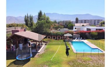 Casa en Arriendo en El Inca con Leonidas Pérez