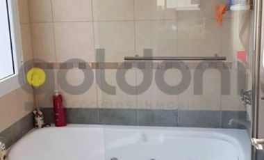 Excelente Casa En Venta con Piscina en Altos De Hudson I