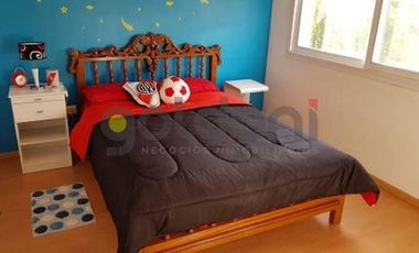 Excelente Casa En Venta con Piscina en Altos De Hudson I