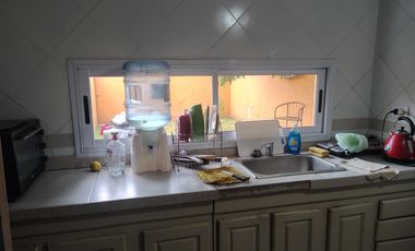 Duplex 3 ambientes - con jardín y espacio guarda coches -