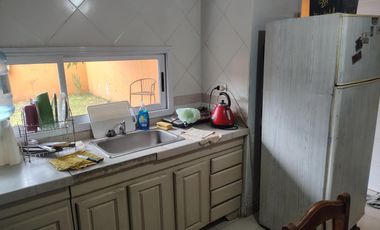 Duplex 3 ambientes - con jardín y espacio guarda coches -