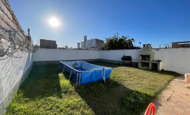 Casa de 2/3 dormitorios en Residencial América Apta crédito hipotecario