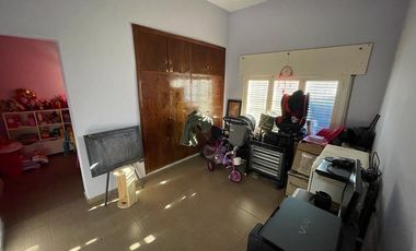 Casa de 2/3 dormitorios en Residencial América Apta crédito hipotecario