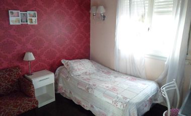 Casa 4 ambientes 2 cocheras Quilmes