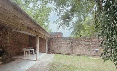 Casa en venta en Malvinas Argentinas, GBA Norte - 6 ambientes