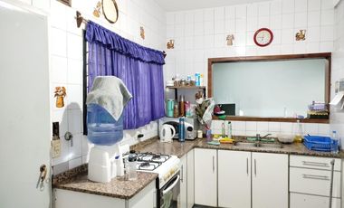 Casa en venta en Malvinas Argentinas, GBA Norte - 6 ambientes