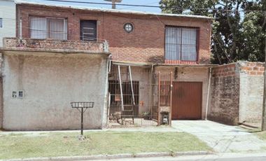 Casa en venta en Malvinas Argentinas, GBA Norte - 6 ambientes