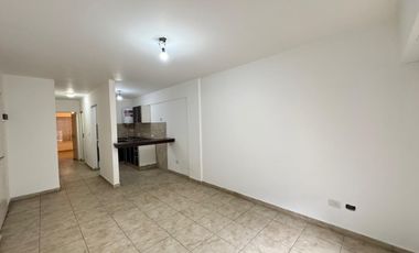 Amplio departamento de 2 ambientes en alquiler Moron Sur