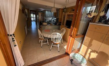 Departamento en venta Banfield - piso completo